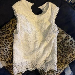 mauve white lace large (but fits like medium) button back shirt